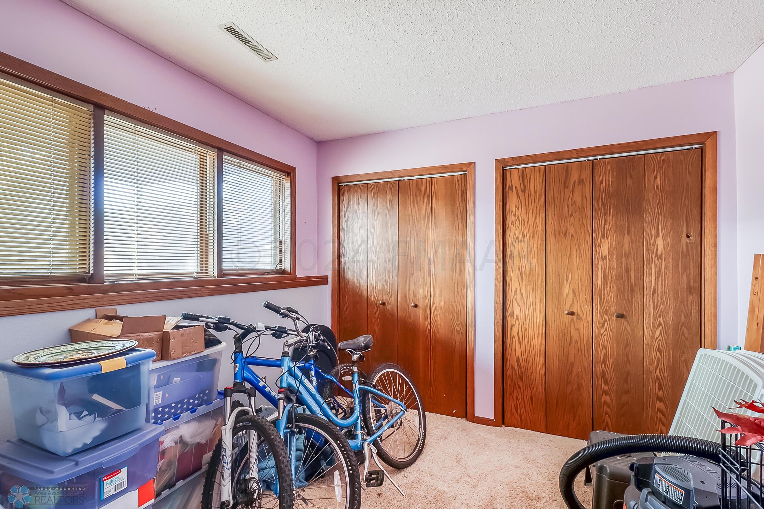 Basement Bedroom1_1