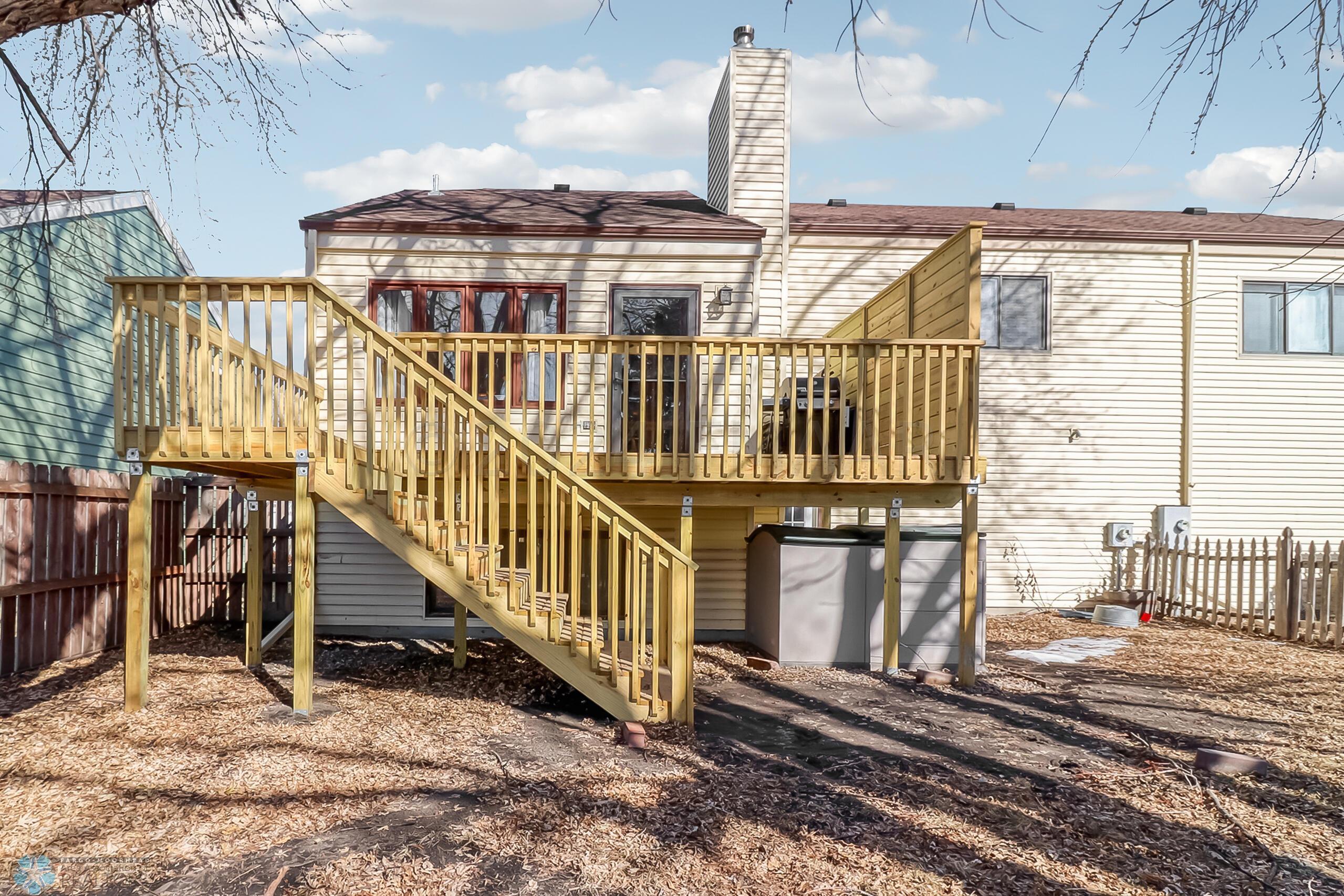 Backyard1_3