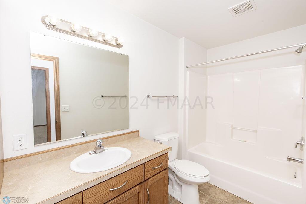 Full Bath