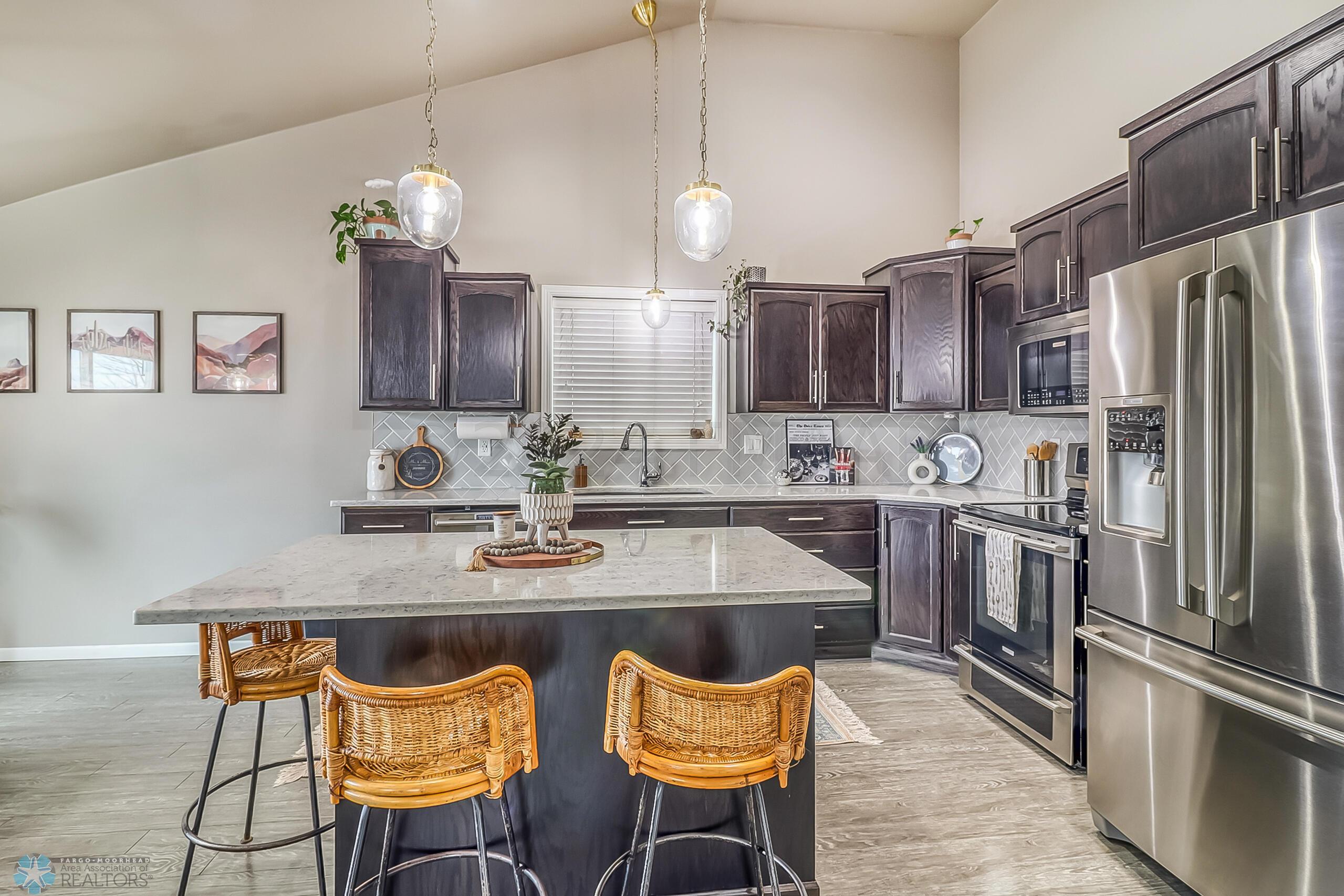 13Kitchen1_0