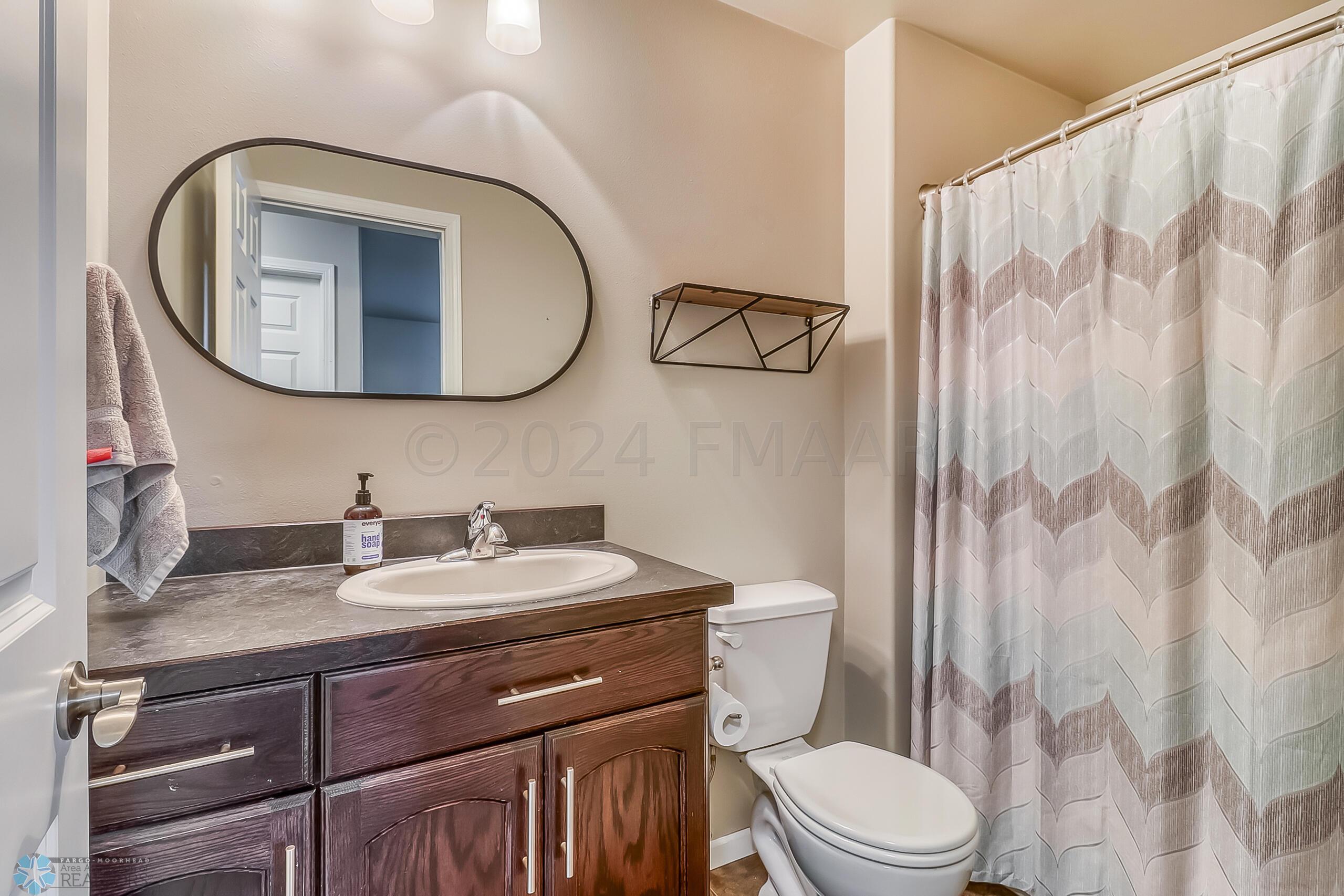 41Basement Bathroom1_1