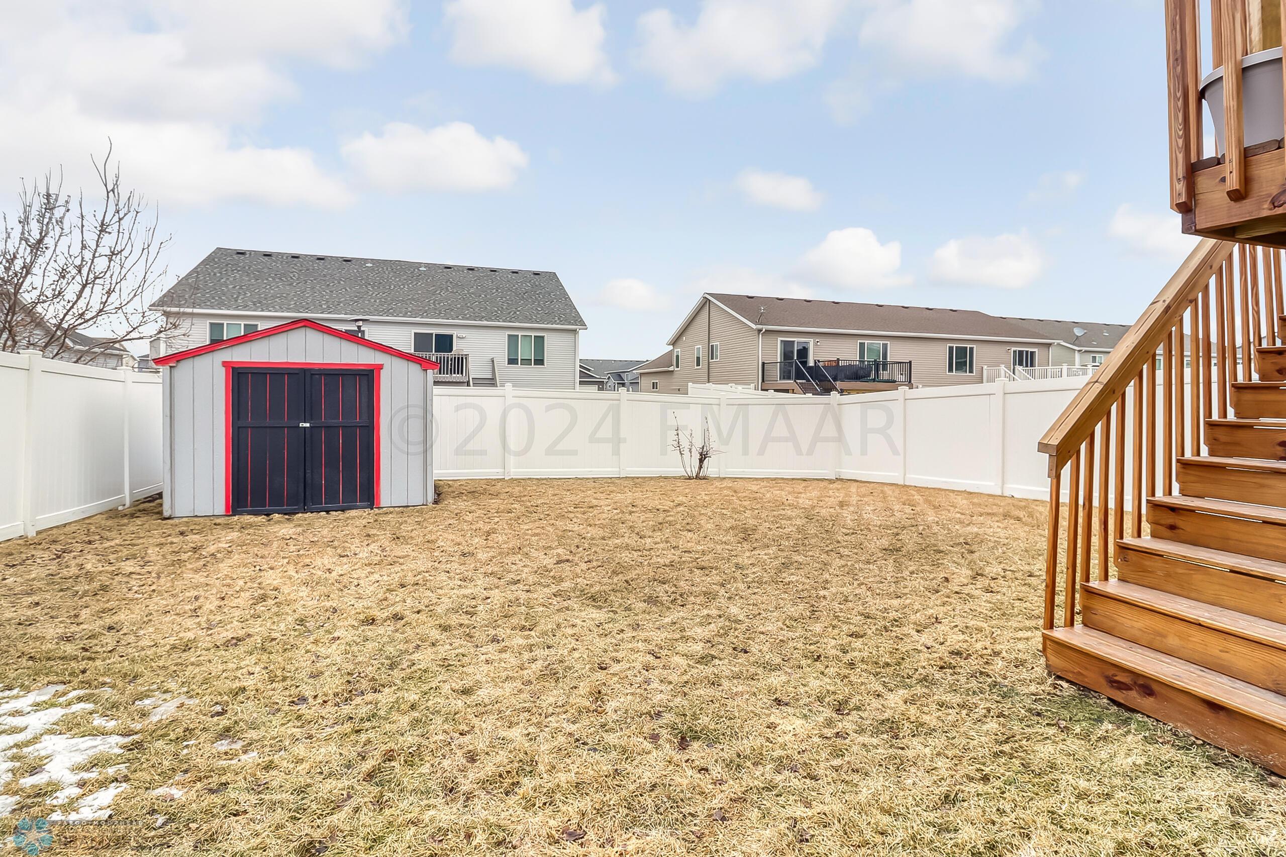Backyard1_3