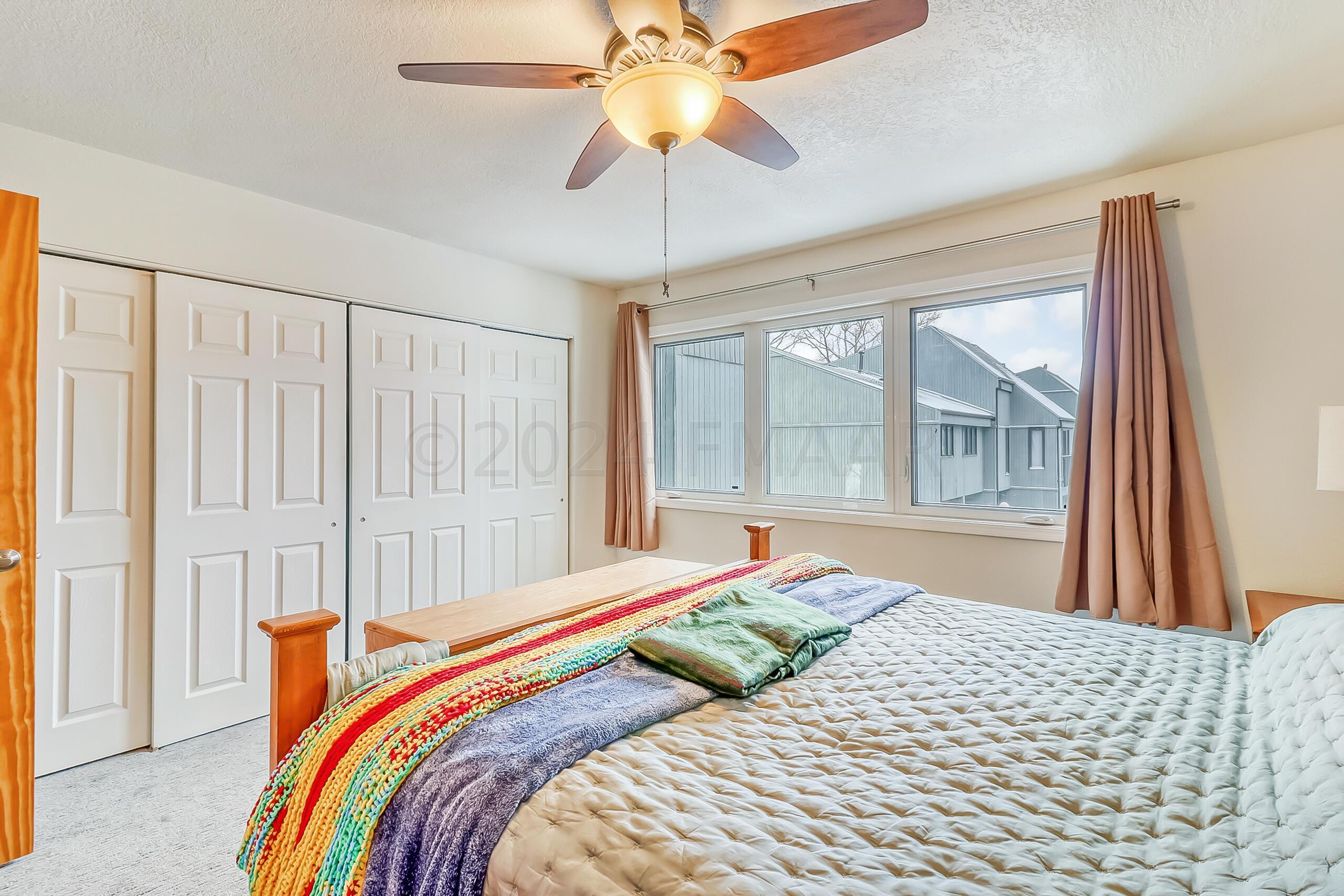 Bedroom1_3