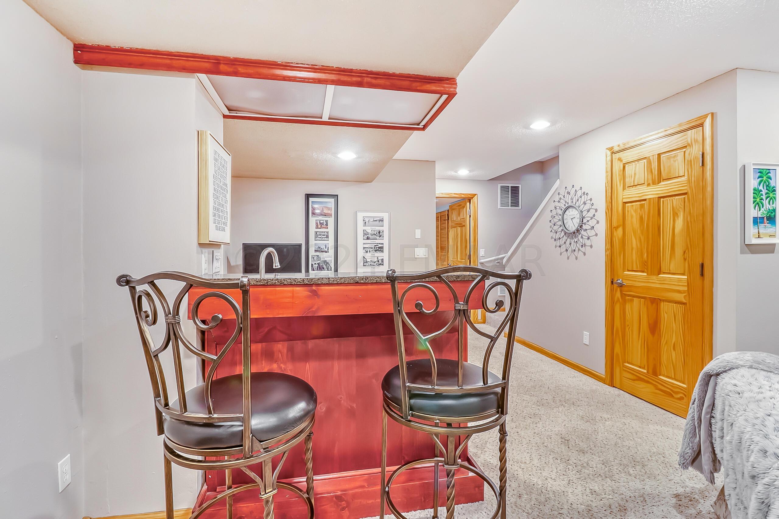 Basement Bar1_2