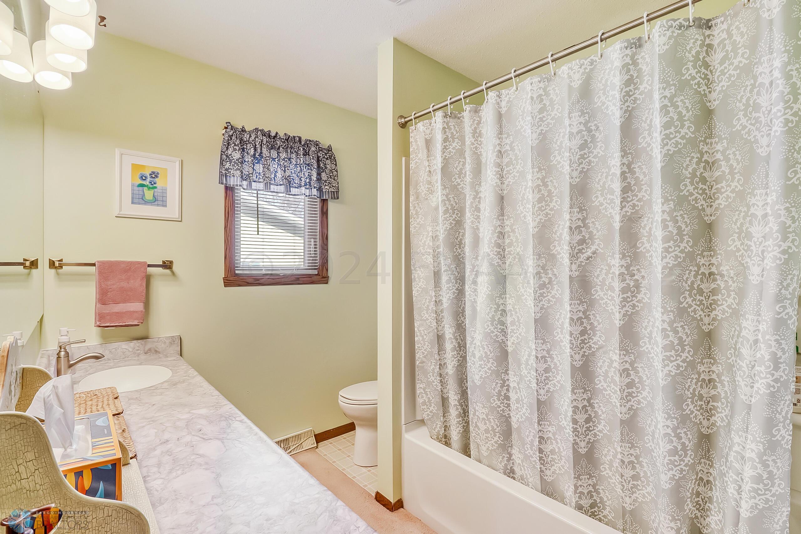 Primary Bathroom1_2