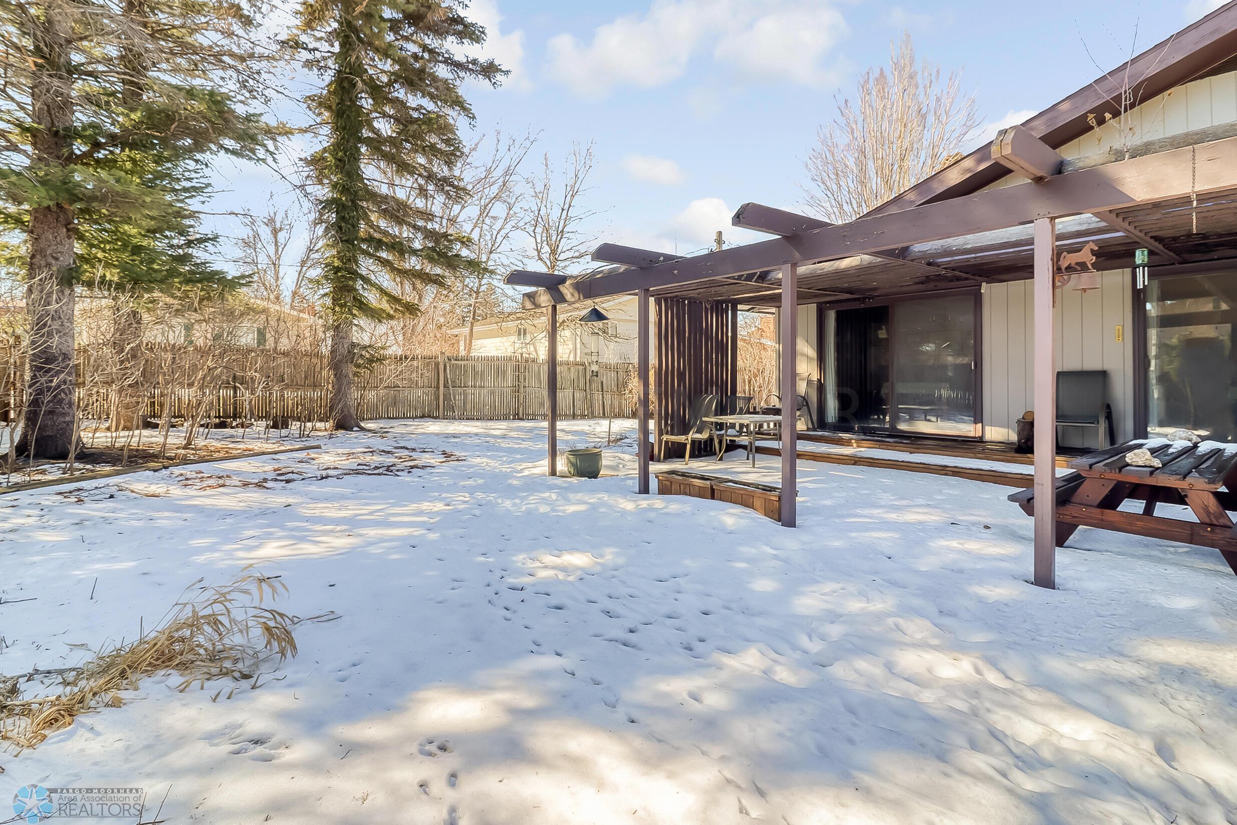 Backyard Patio1_1