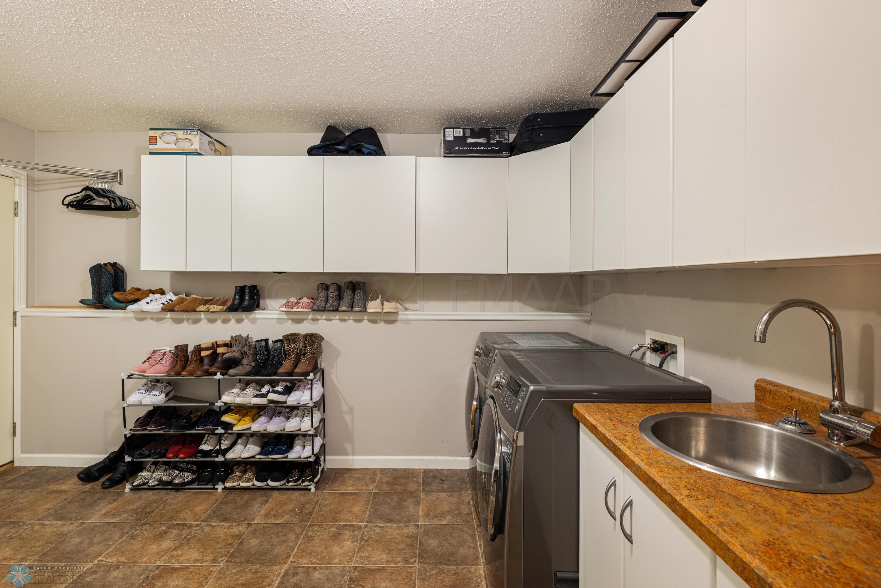 Mudroom/Laundry Room