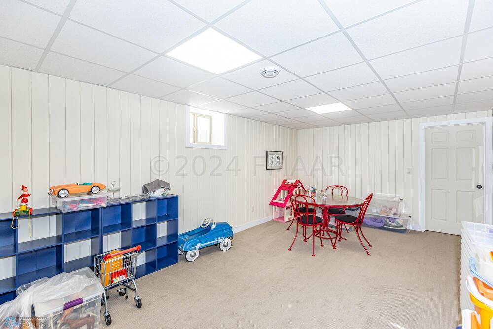 Flex room