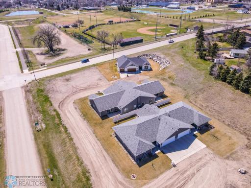 462 13TH Street NE, Valley City, ND 58072