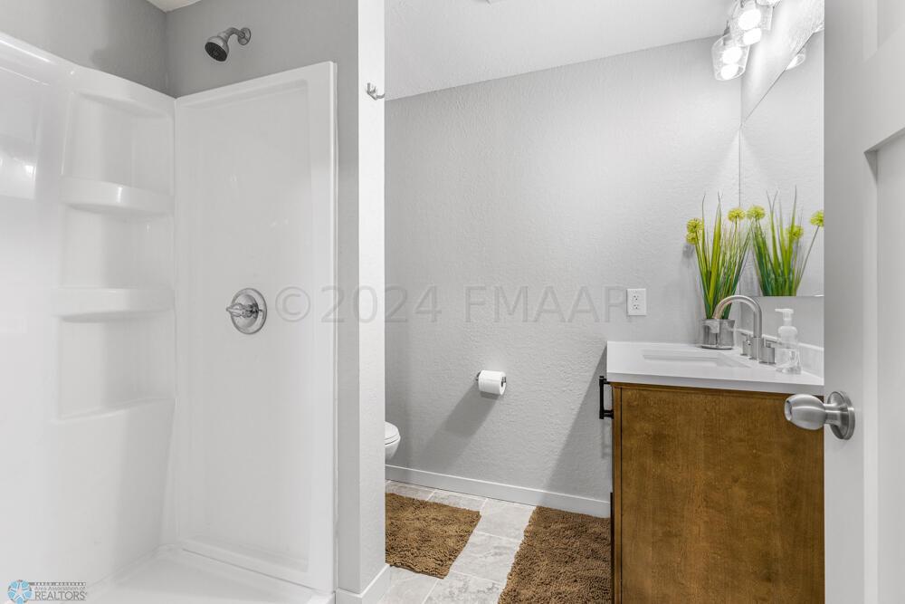 Bathroom 4