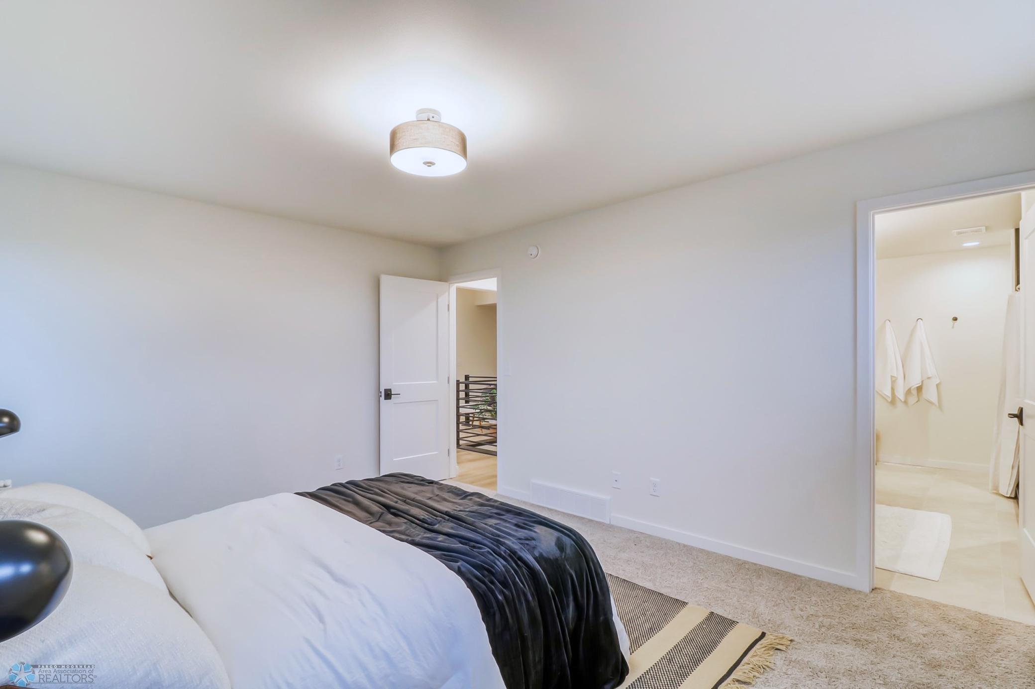 Primary Bedroom1_3.jpg