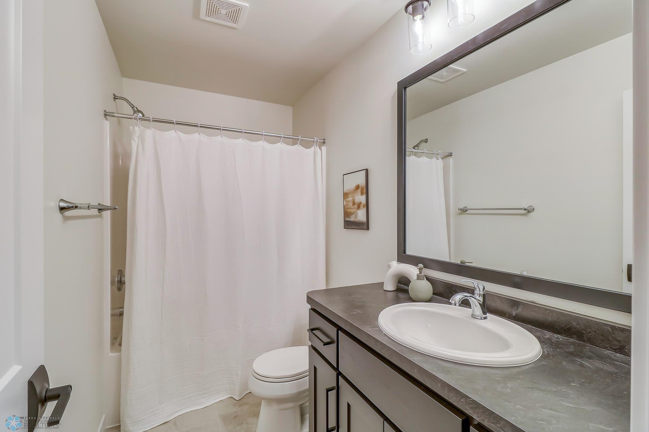 Basement Bathroom1_1.jpg