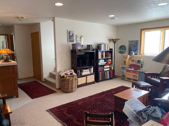 Family room 3