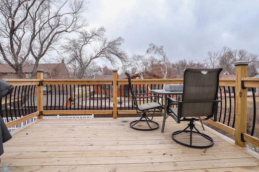 Deck Photo #1