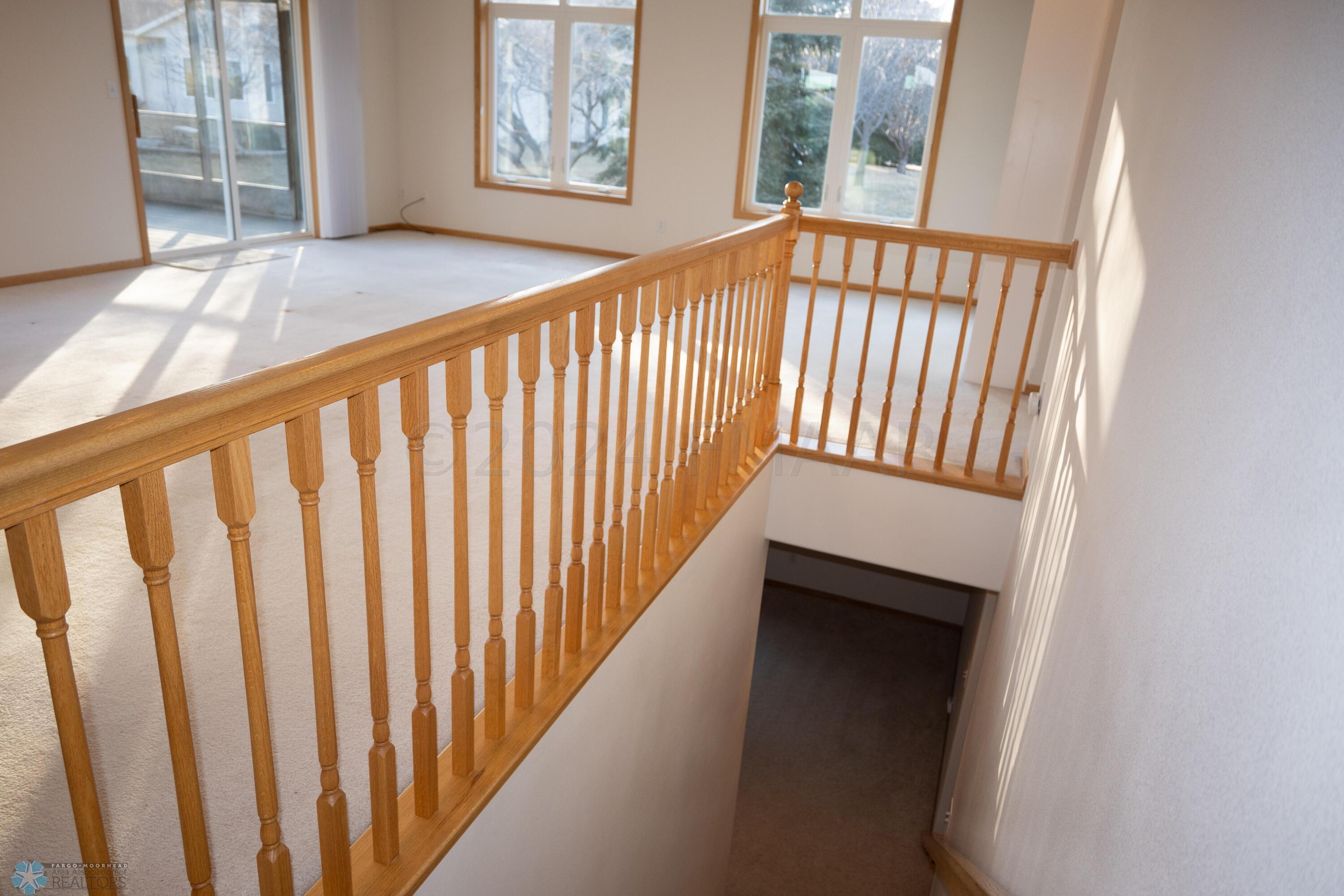 railing to basement