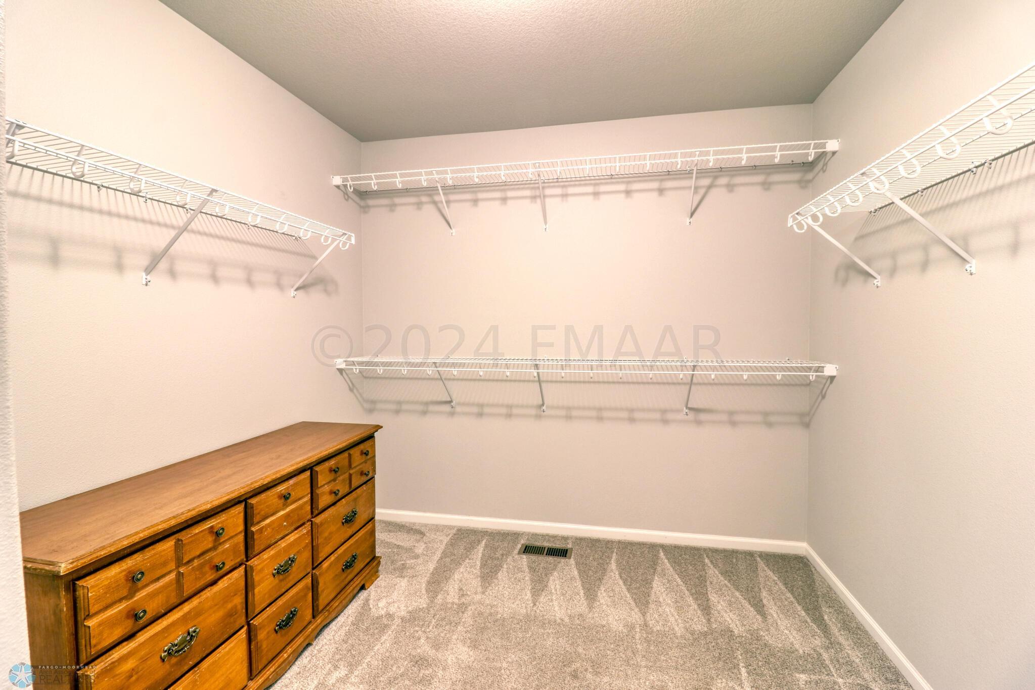 Primary Closet1_1