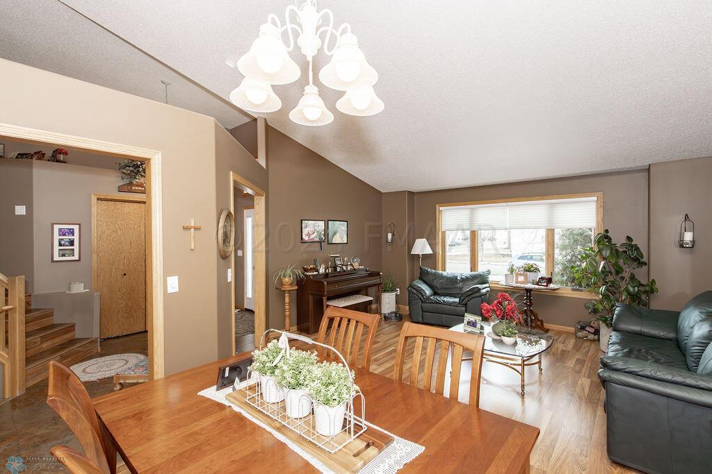 Formal dining/ Living
