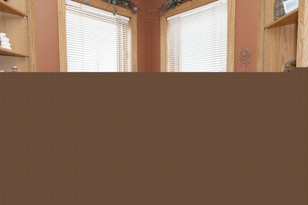 Corner sink