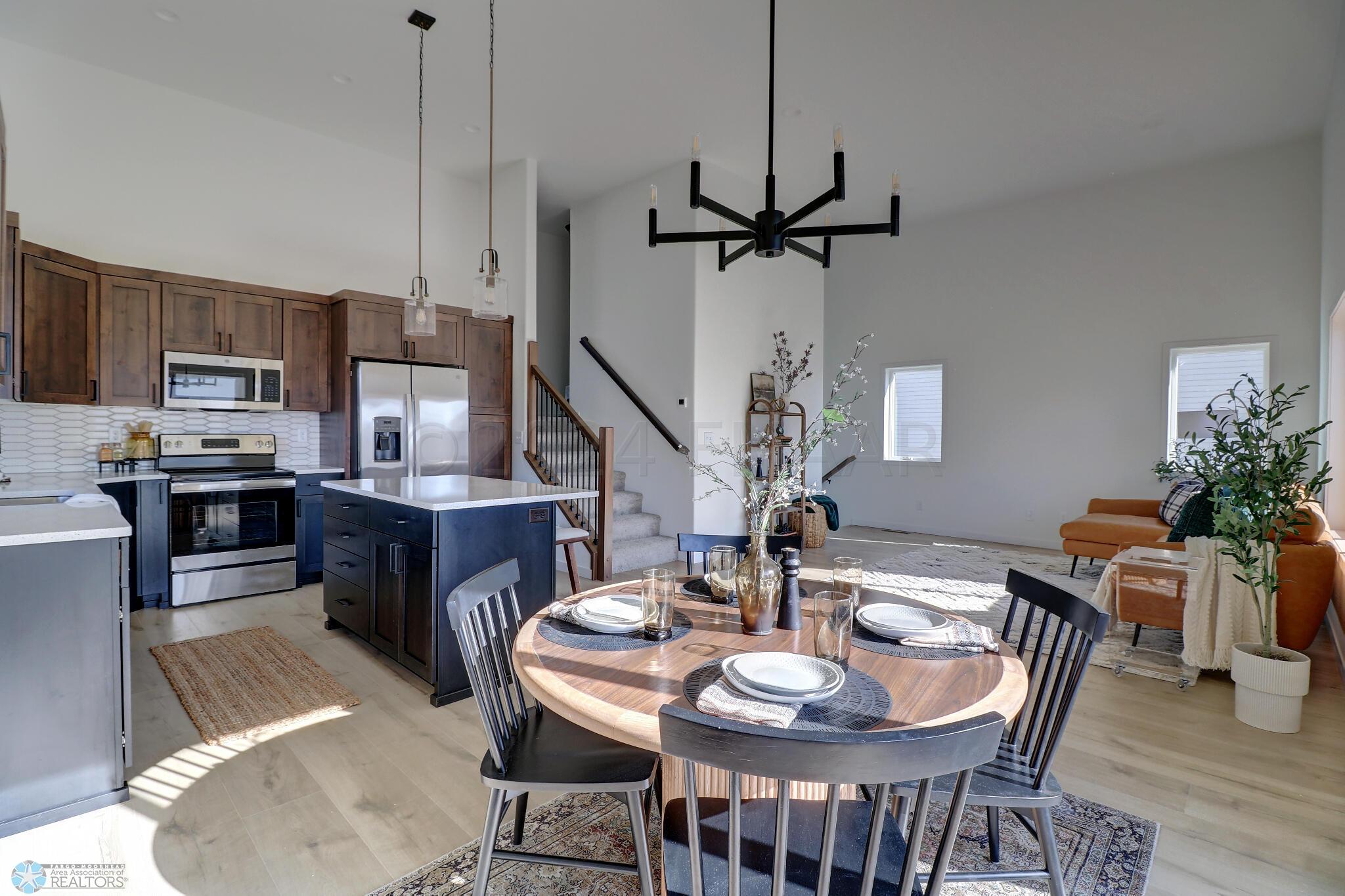 Dining Area1_2