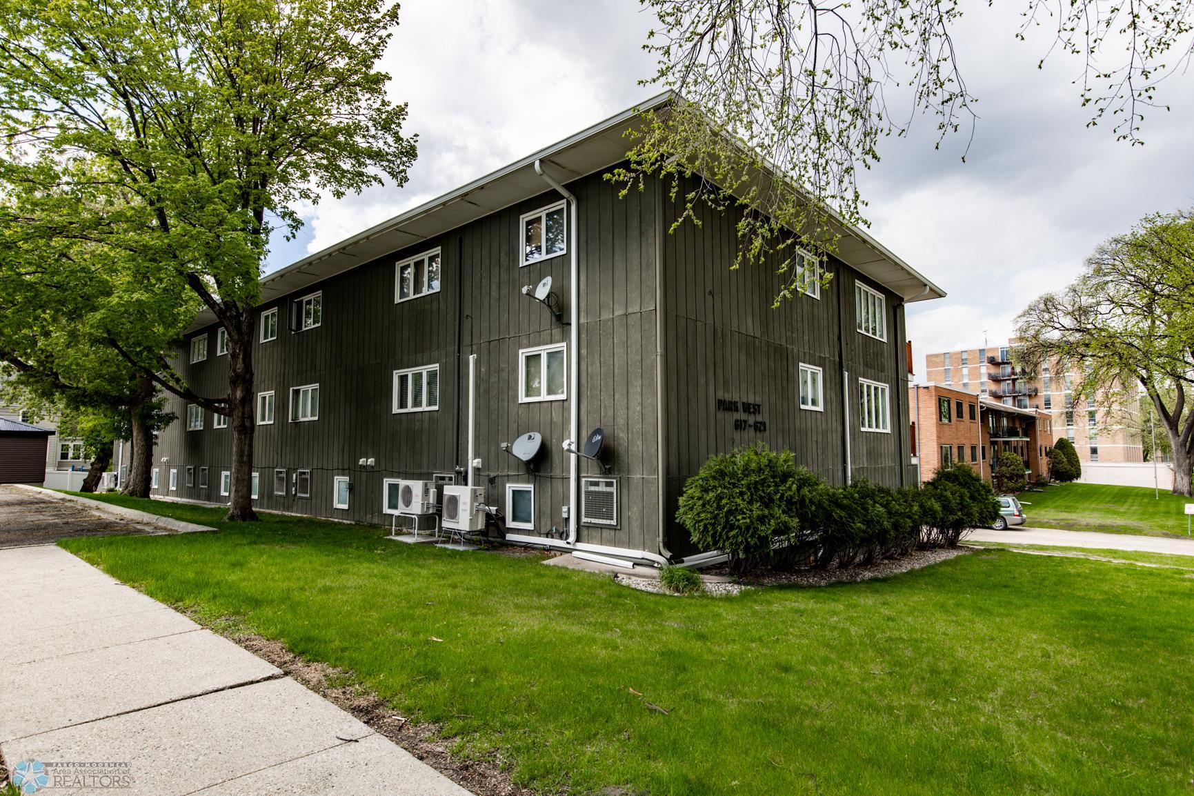 Rear/Side Exterior