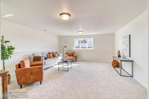 Photo for 1236 JILL Drive W, West Fargo, ND 58078 - Listing #7427748 1236 JILL Drive W, West Fargo, ND 58078