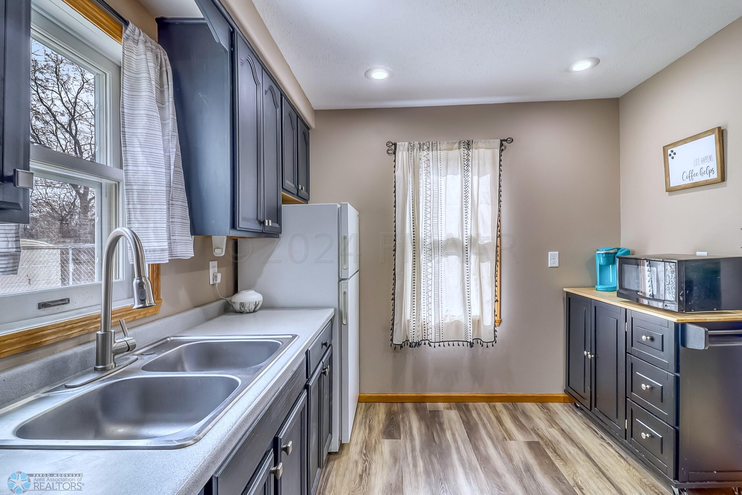 Kitchen (3)