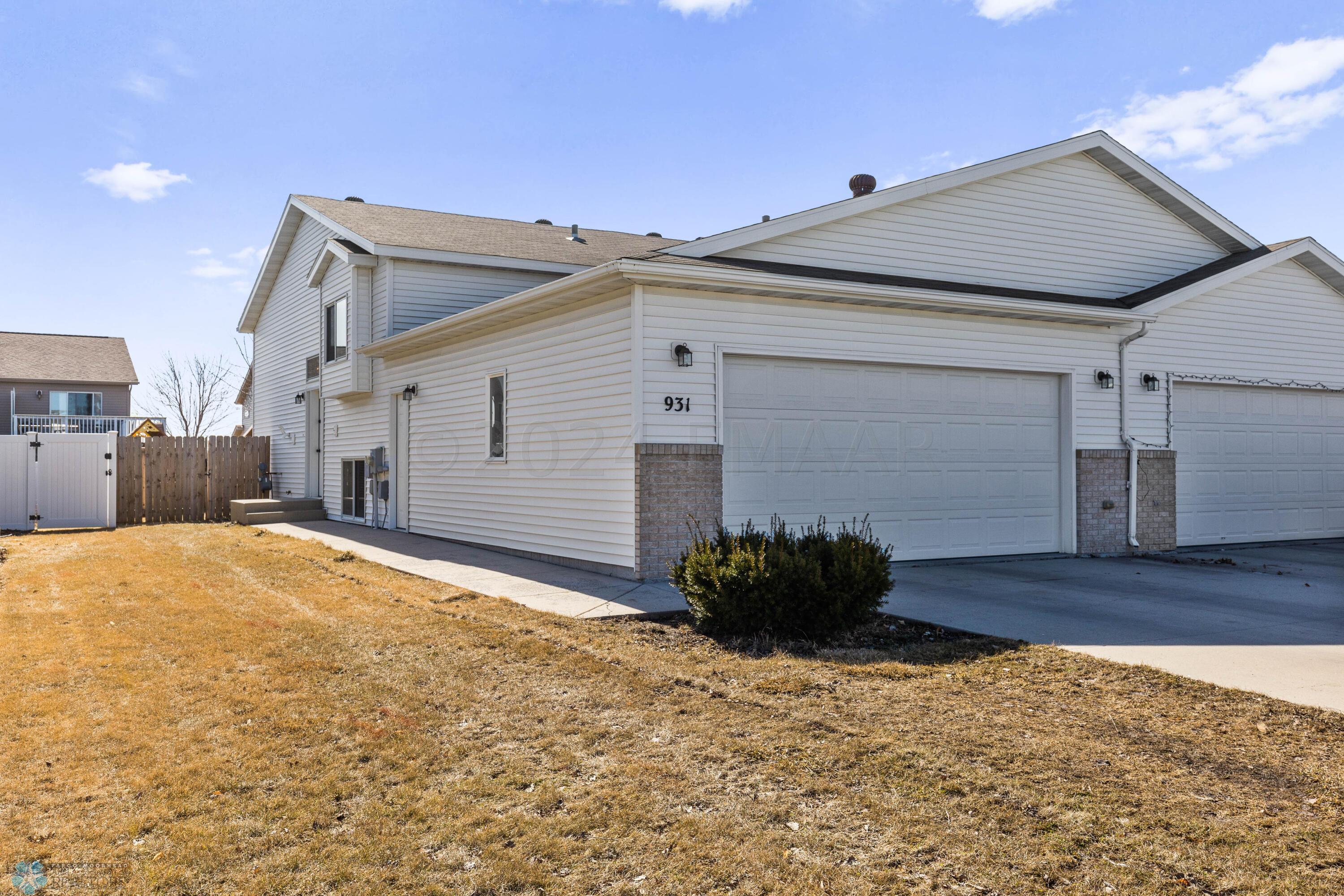 Property photo for 931 36TH Avenue S, Moorhead, MN 56560