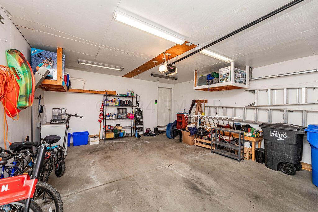 Attached 2-car Garage