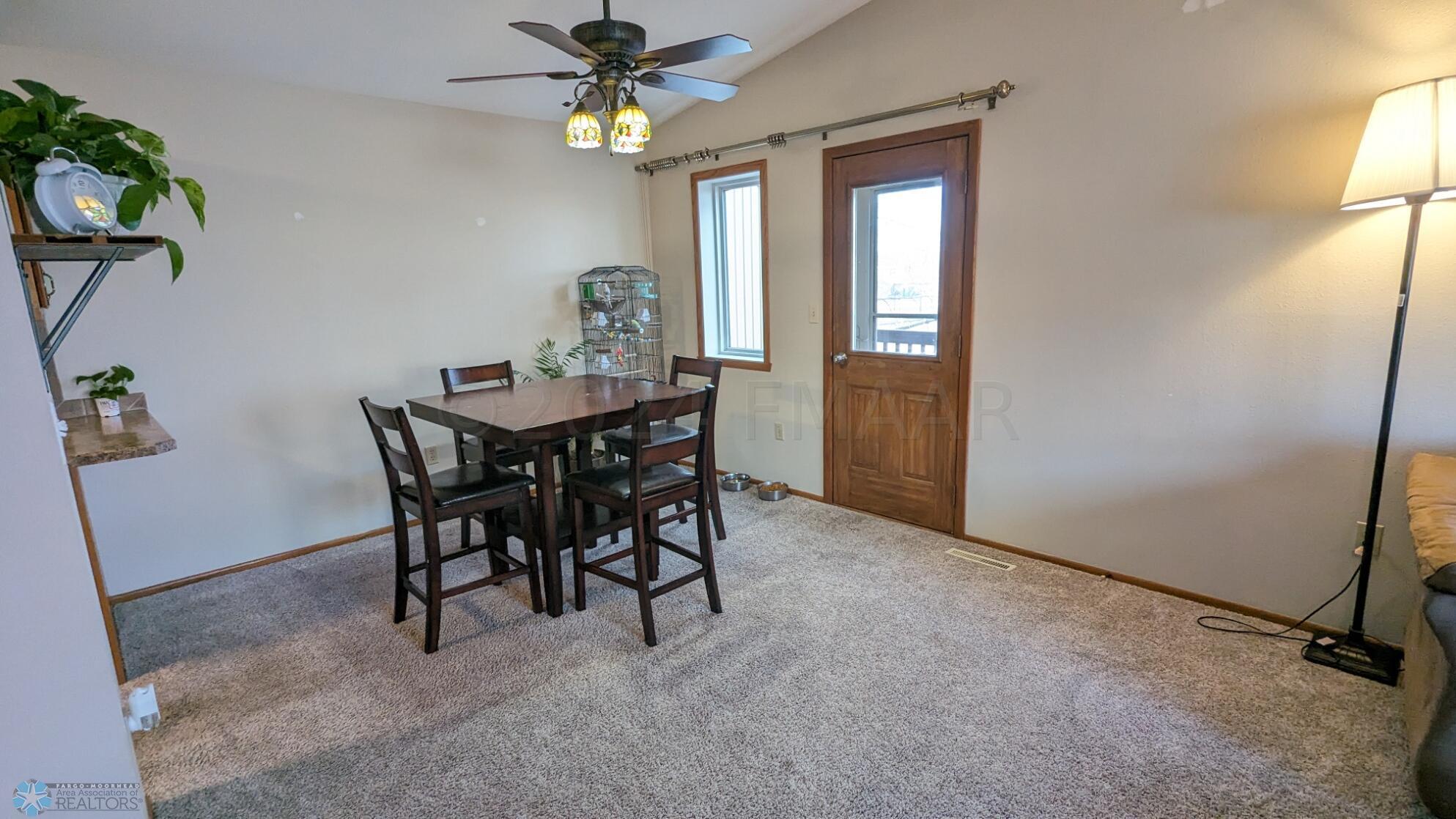 Dining room2