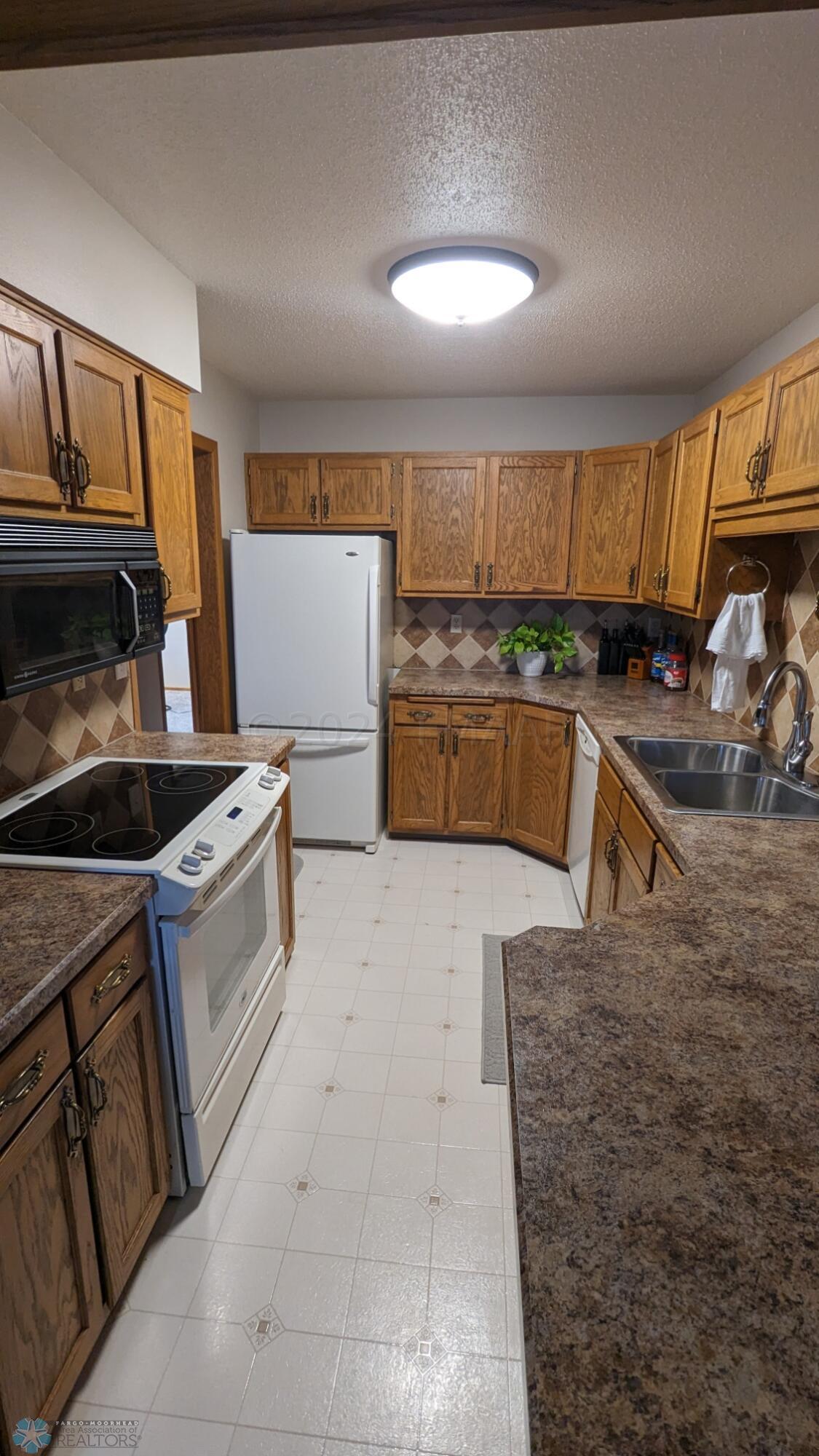 Kitchen3