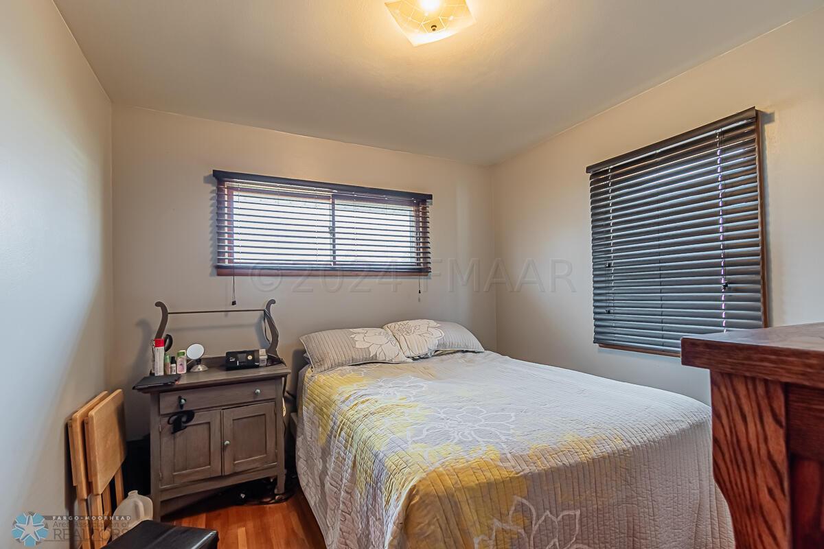 1446 14 1_2 St S, Fargo, ND 58103-10