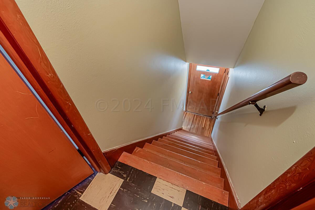 1446 14 1_2 St S, Fargo, ND 58103-23