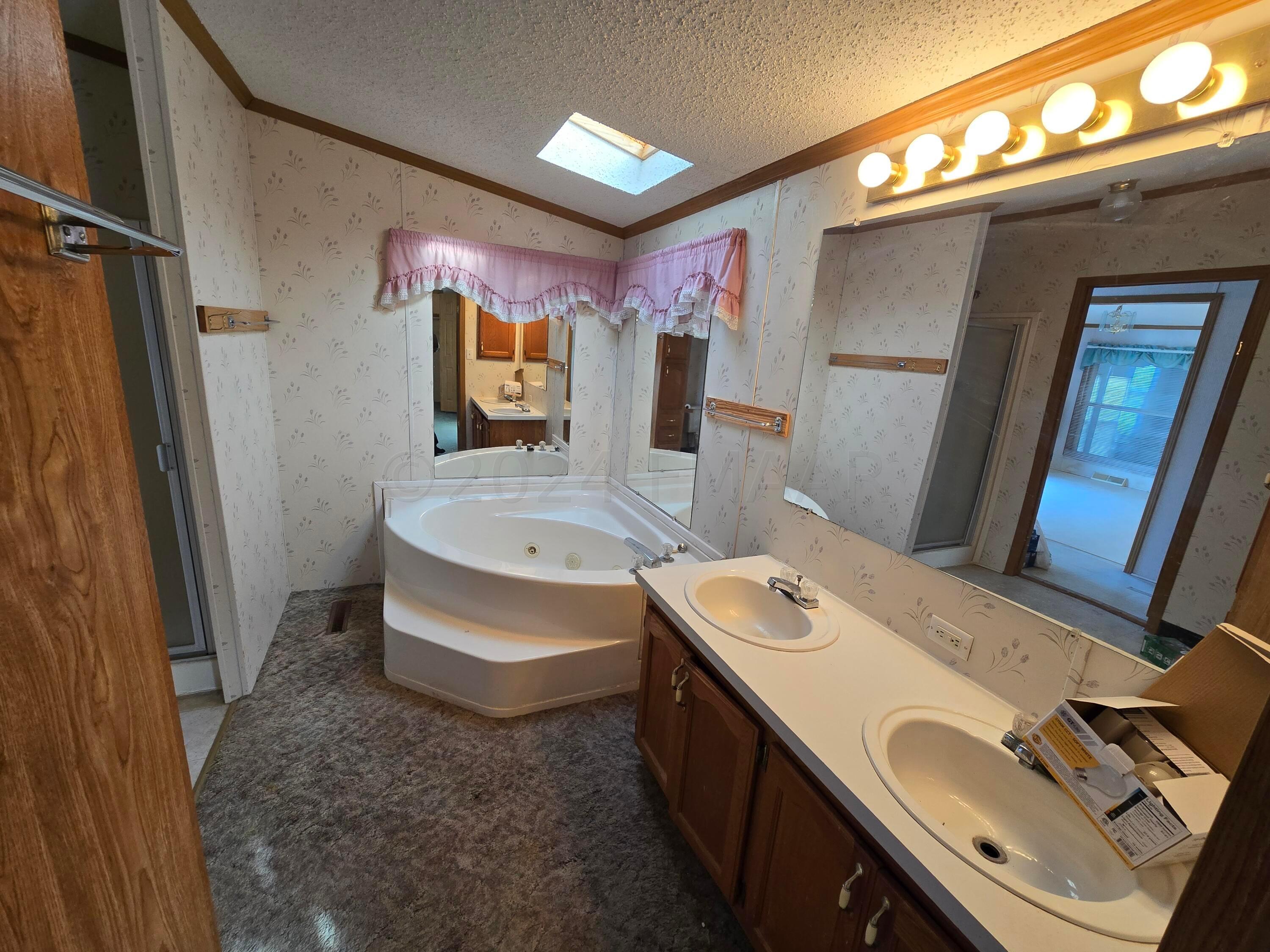 Master bath