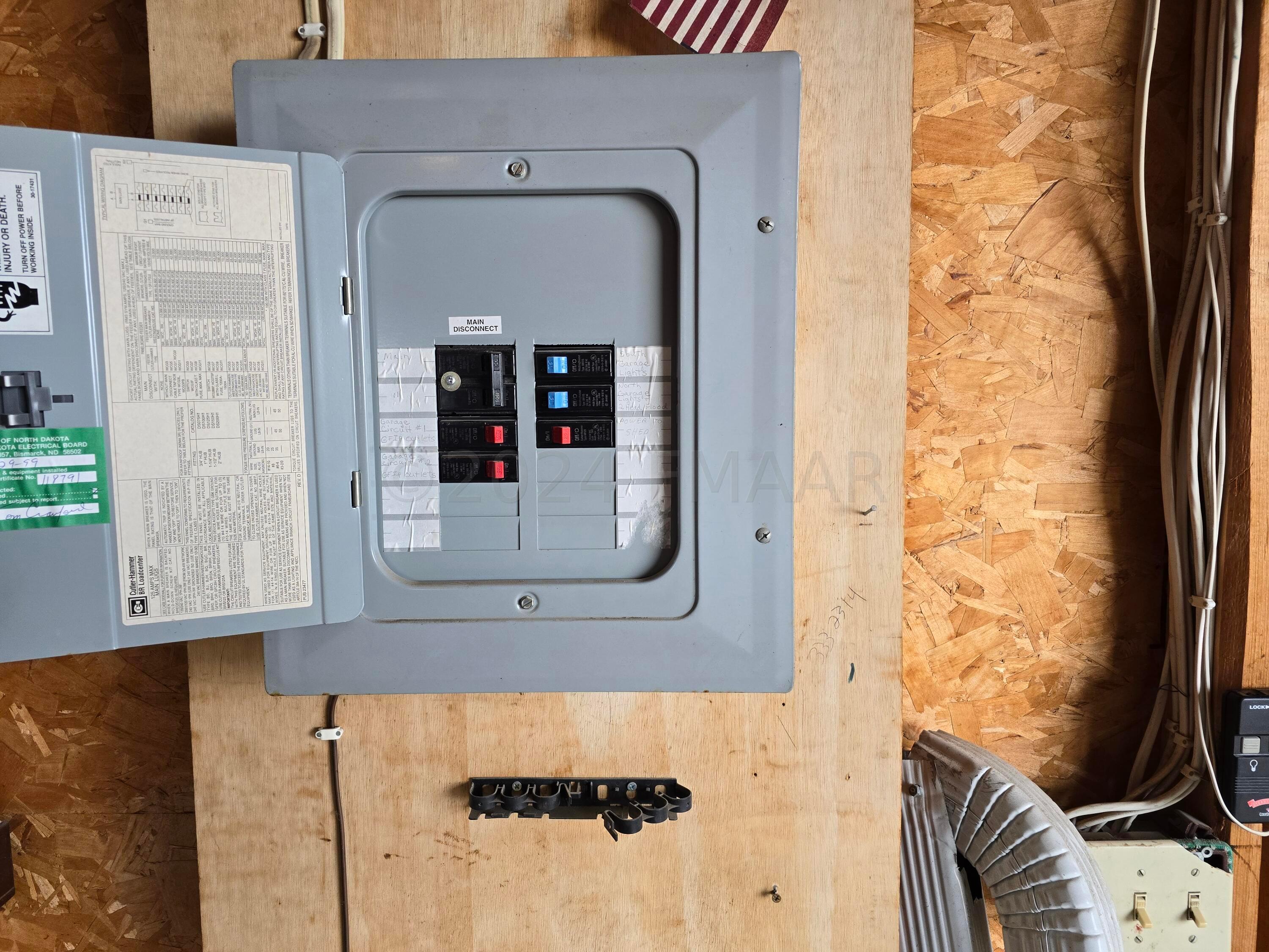 Garage Panel