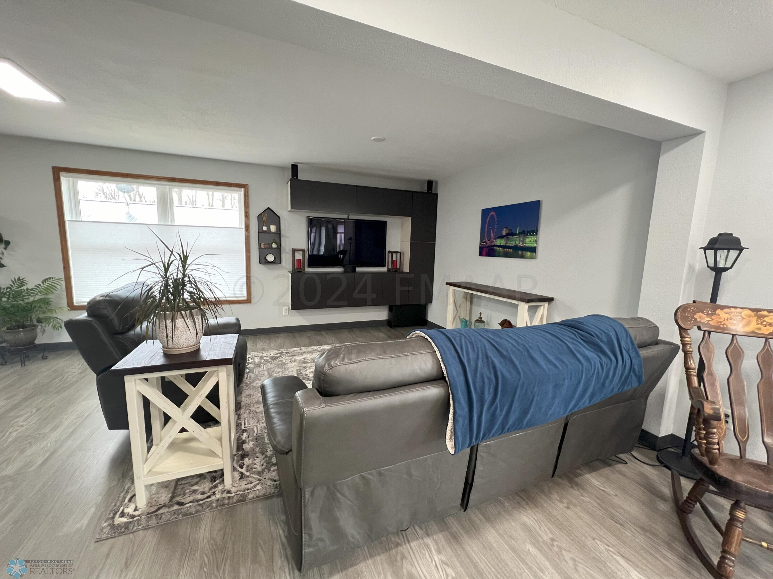 Entertainment Center with Sound