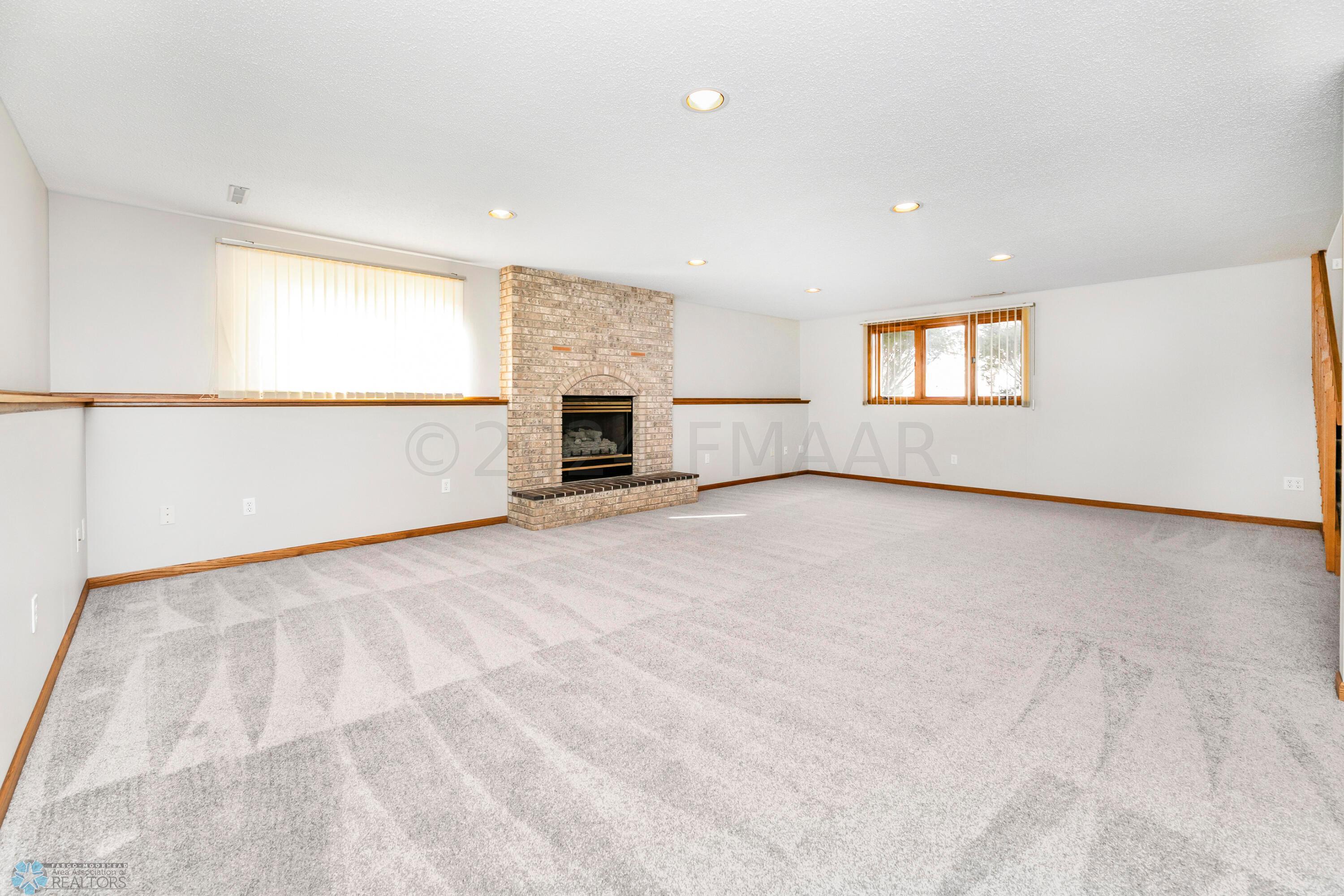 LL Living Room