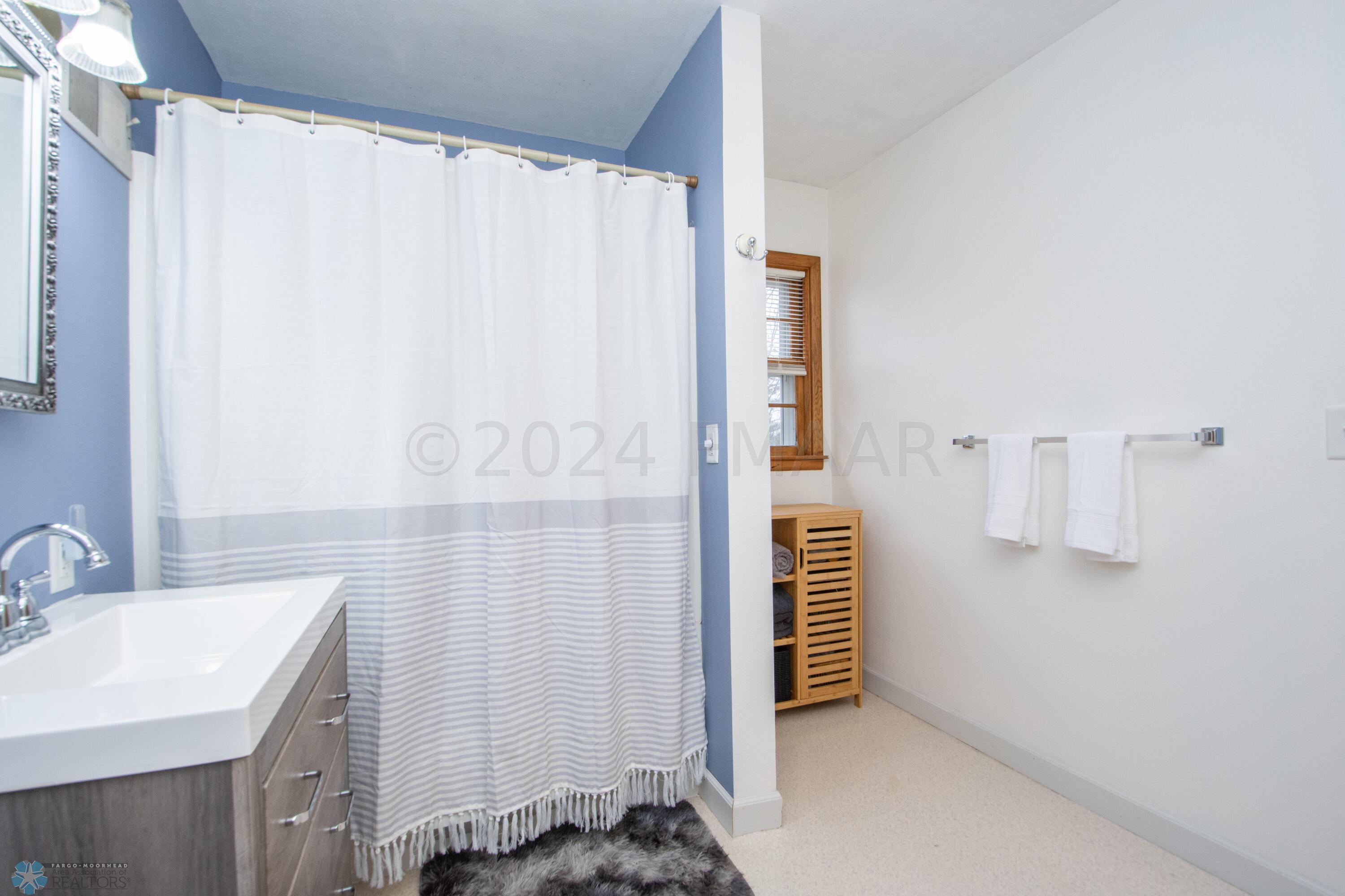 full bath on second level