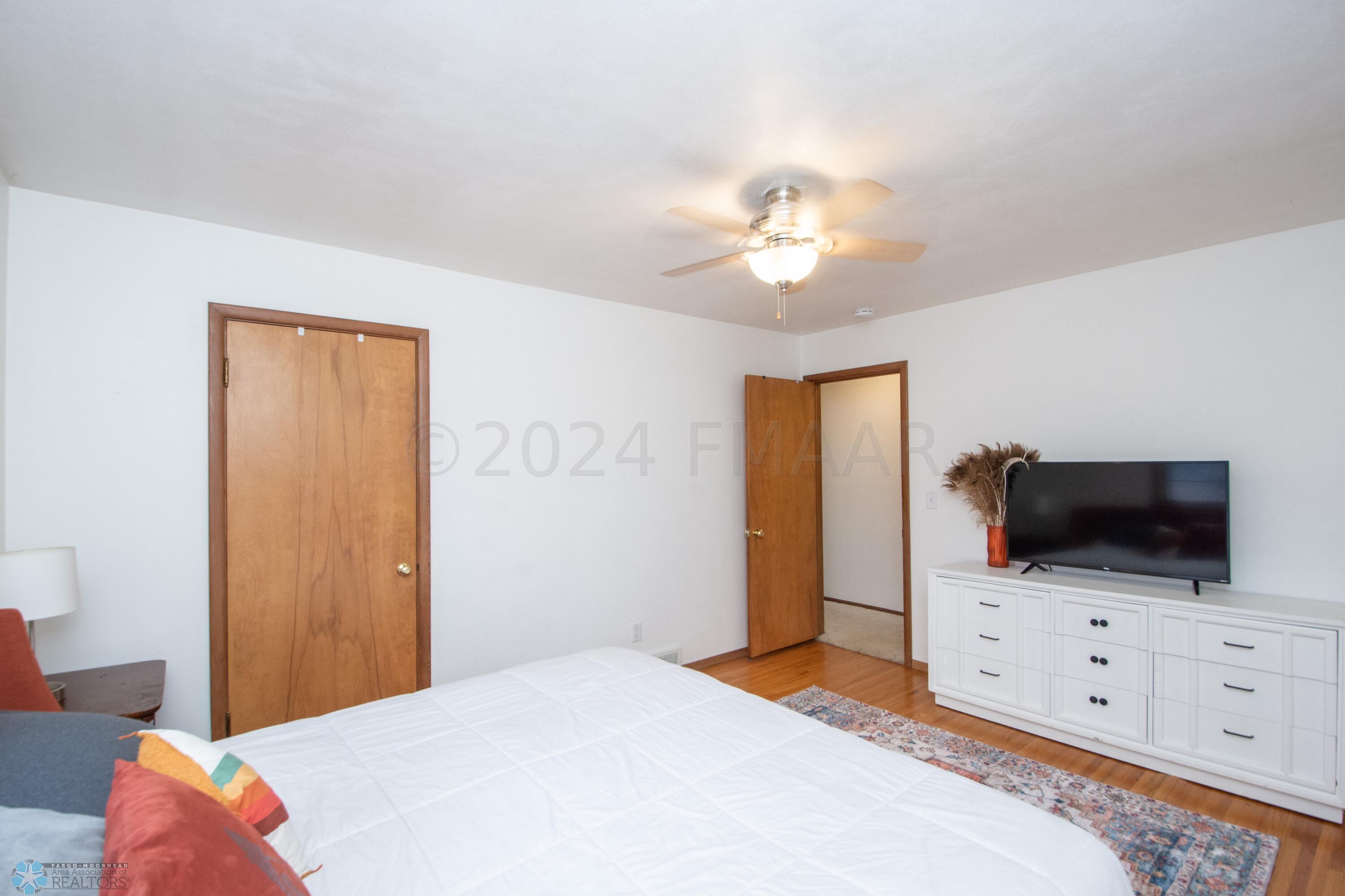 bedroom 2-second level