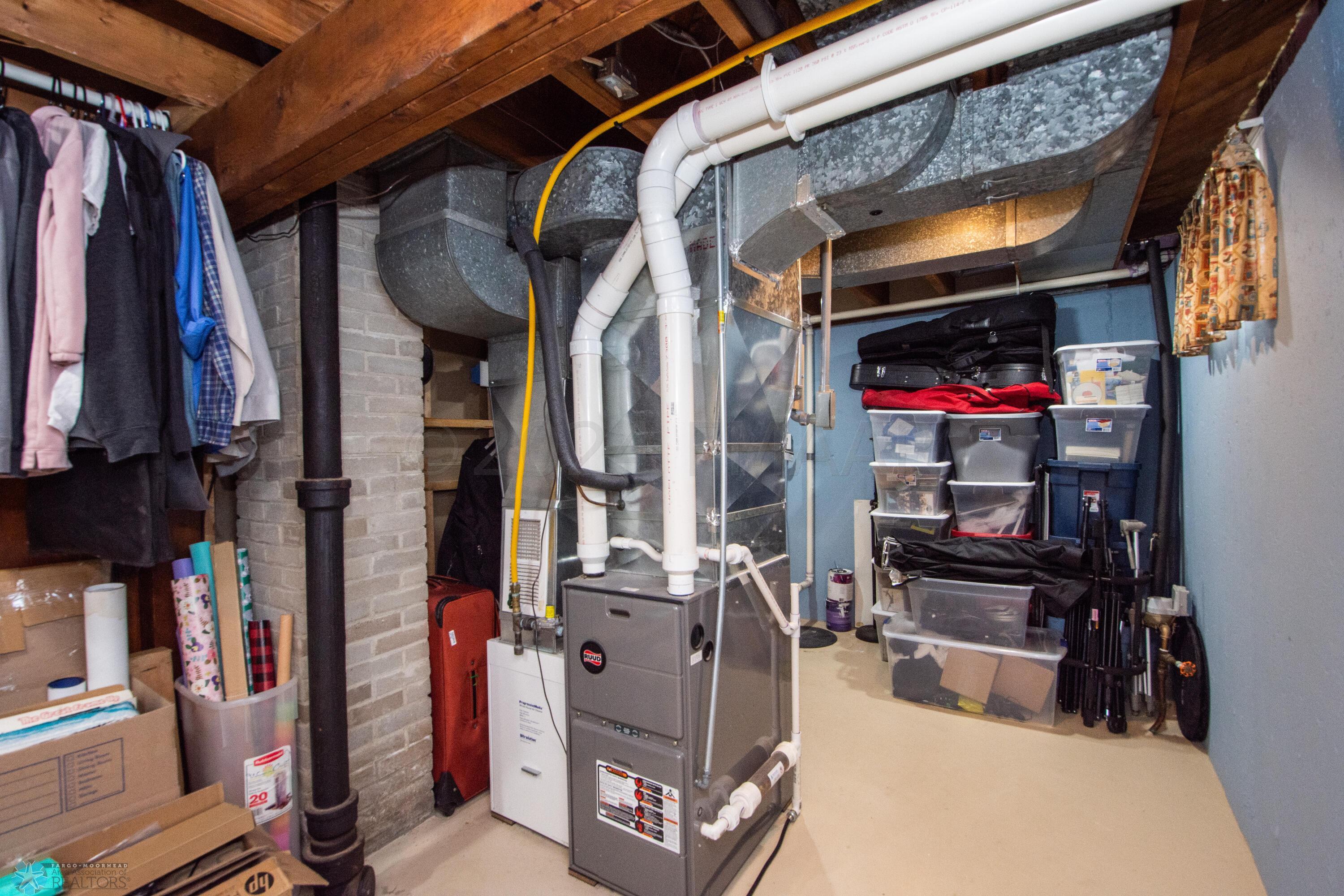 laundry/utility