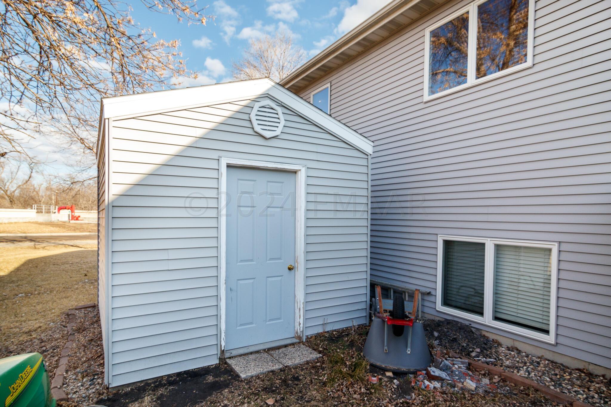 Shed