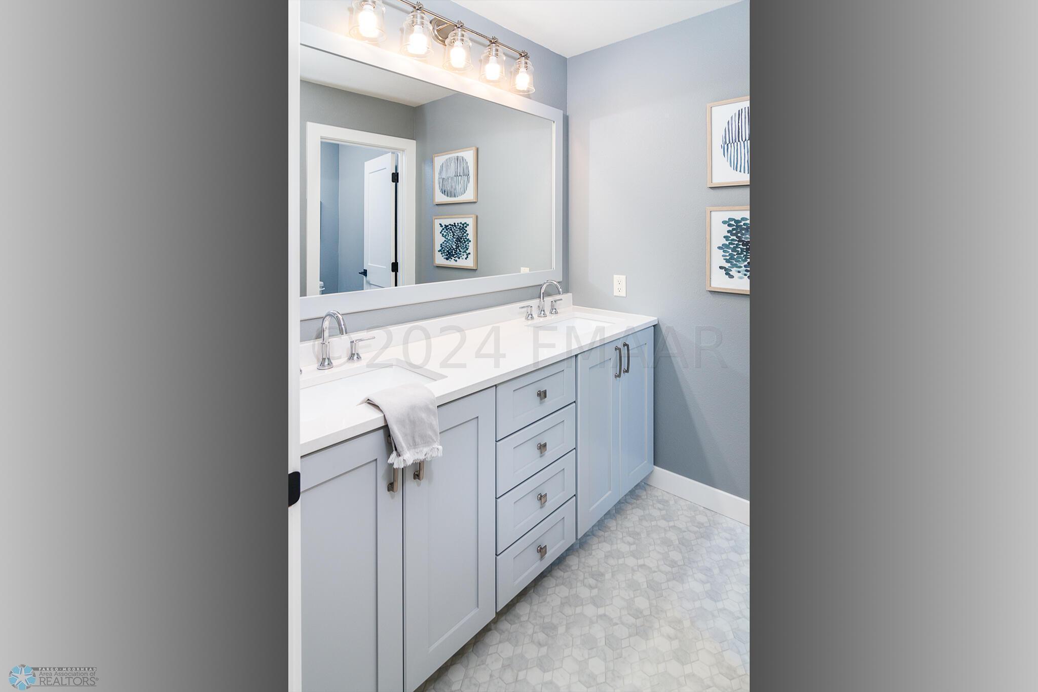 Upper level bathroom