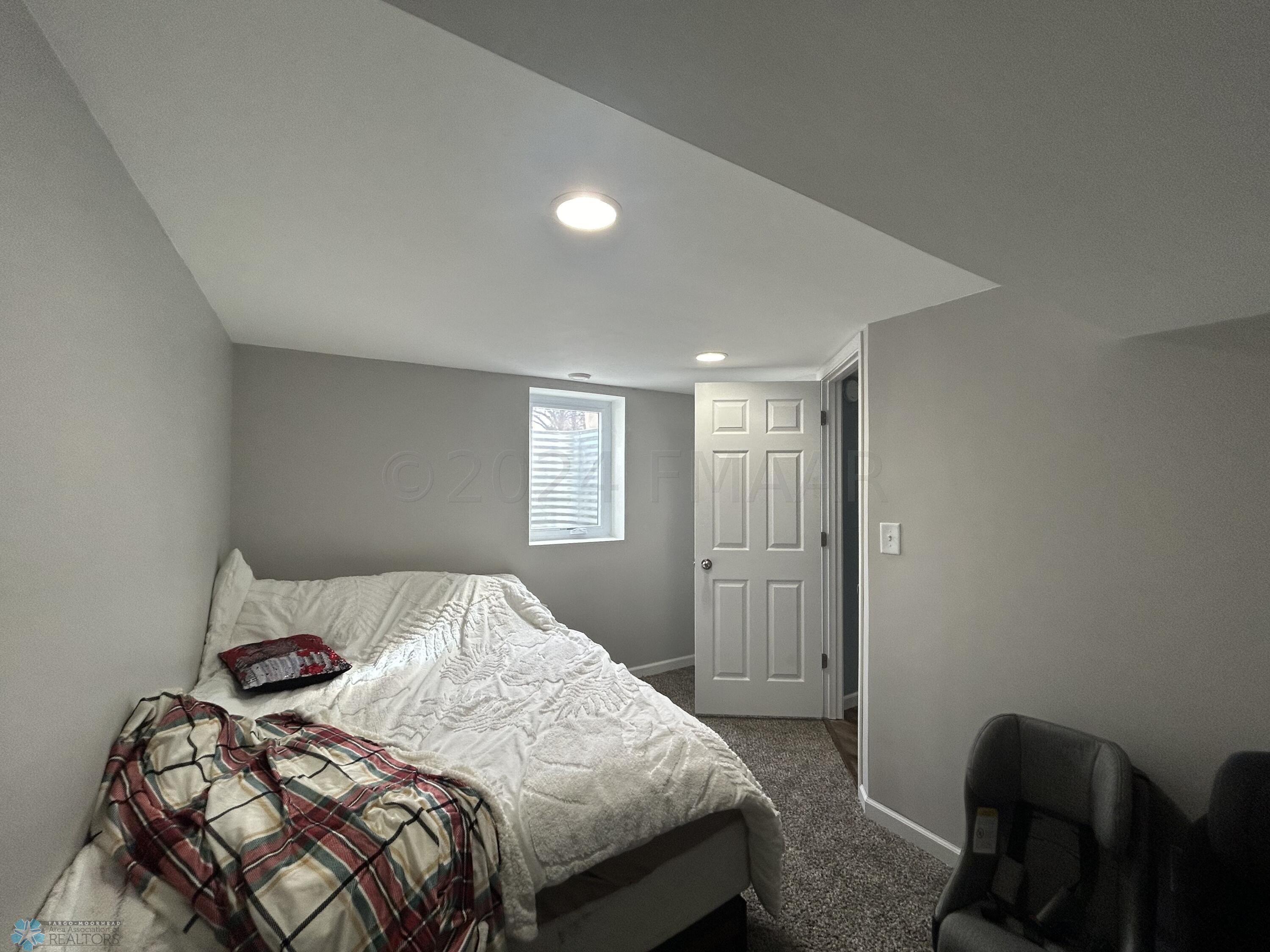 Bedroom 4 Basement