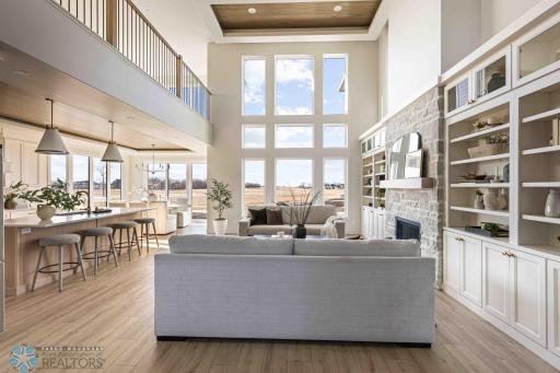 3056 PRAIRIE FARMS Circle S, Fargo, ND 58104