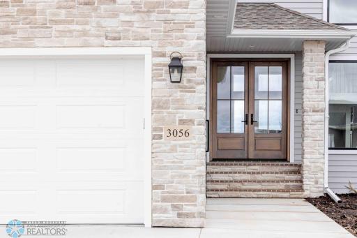 3056 PRAIRIE FARMS Circle S, Fargo, ND 58104