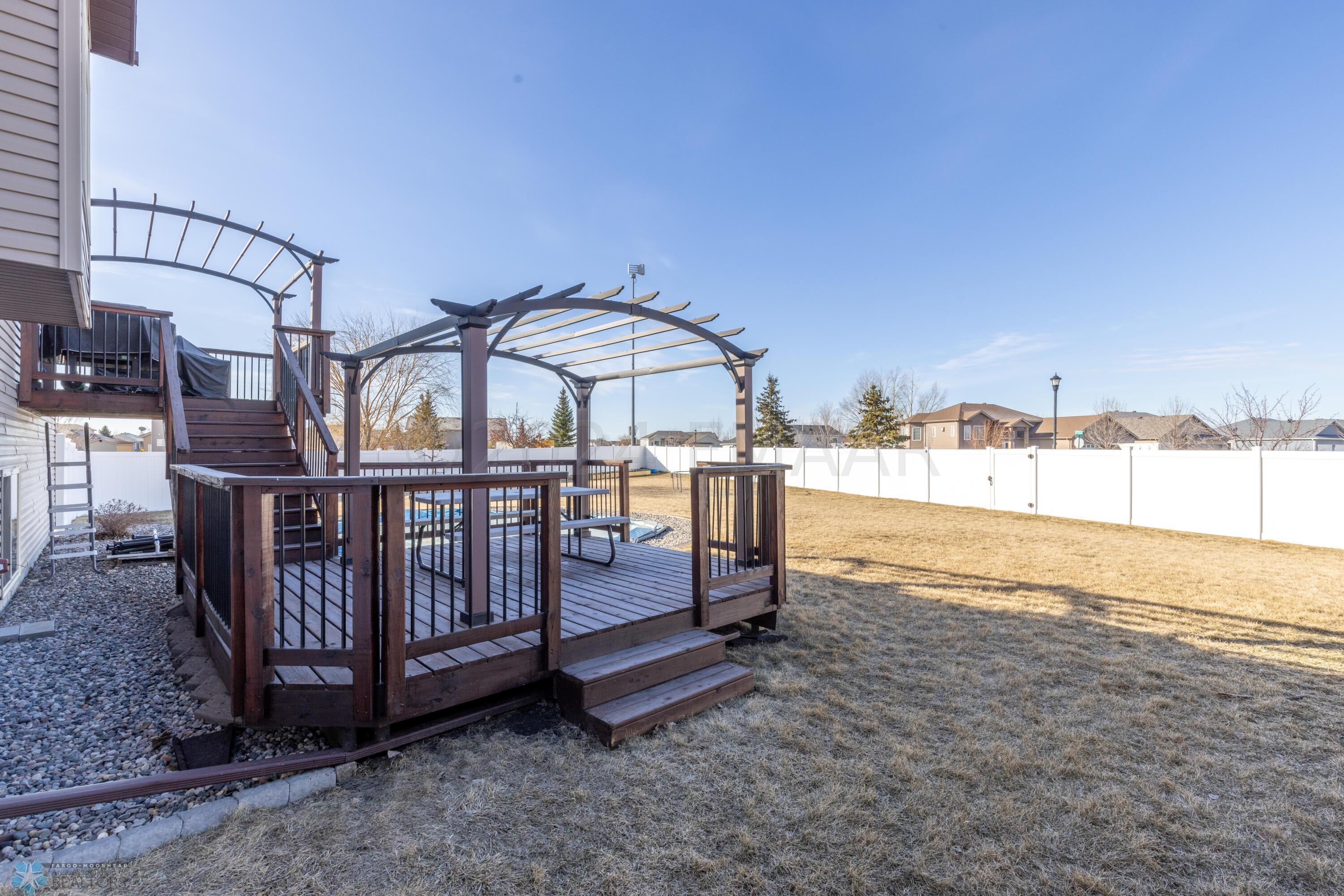 2 tiered deck with Pergolas