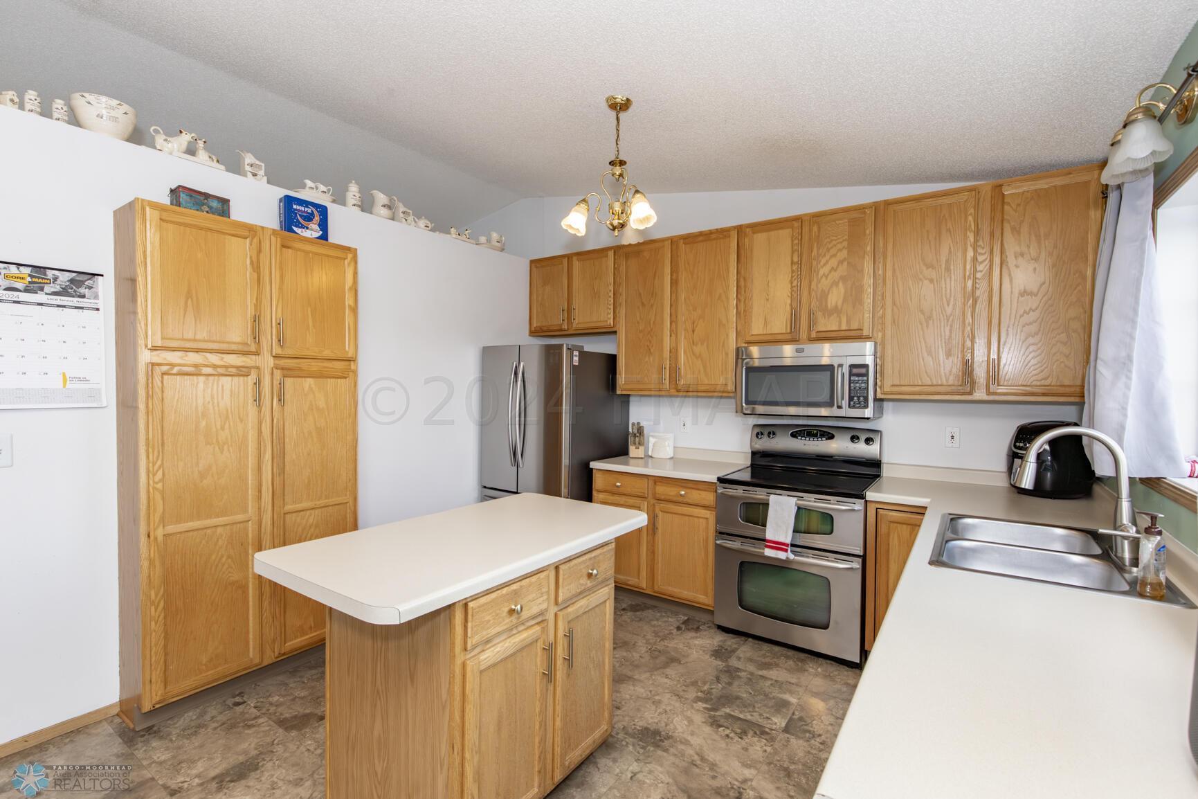 Kitchen2
