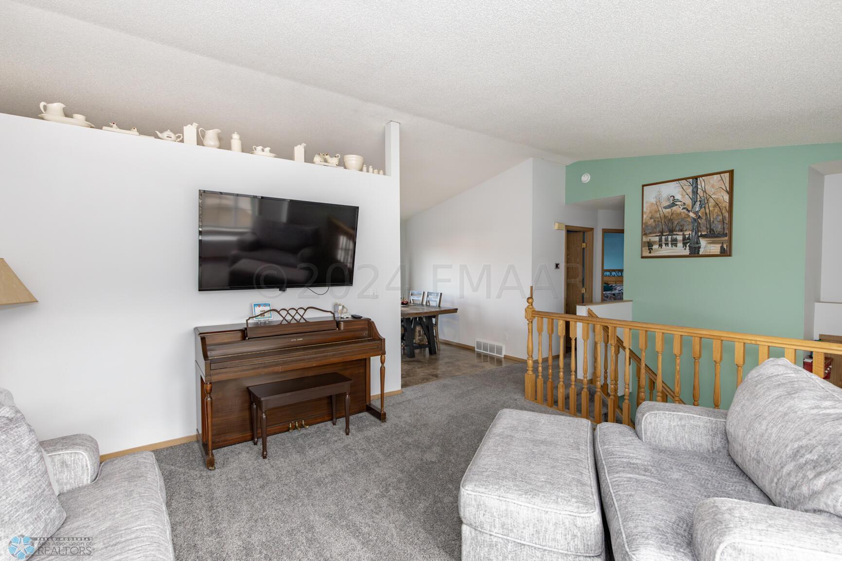 LivingRoom3