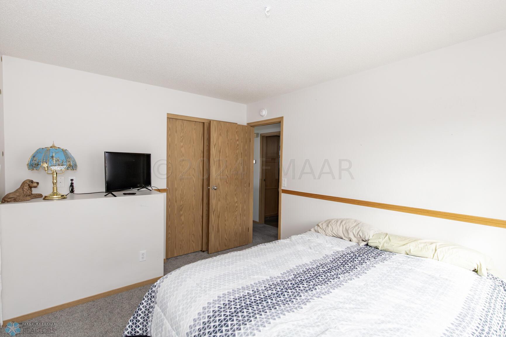 2ndBedroom2