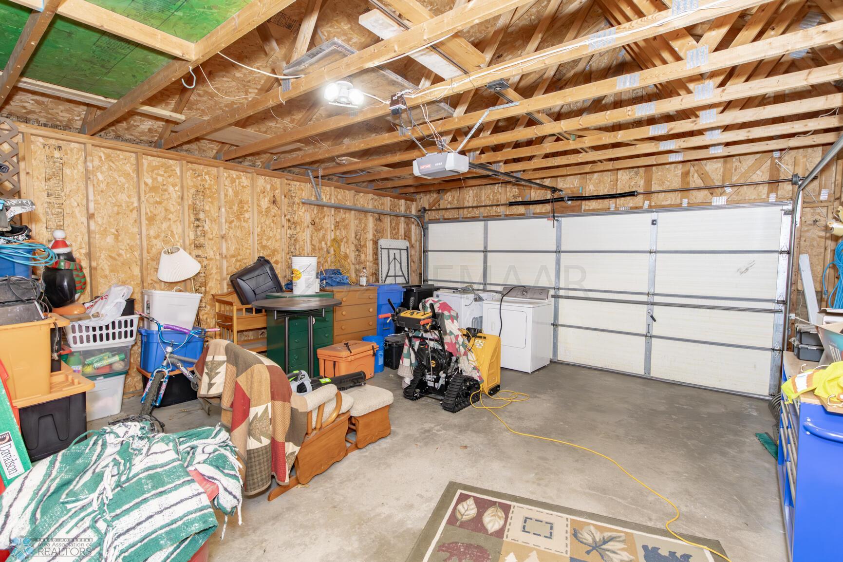AttachedGarage