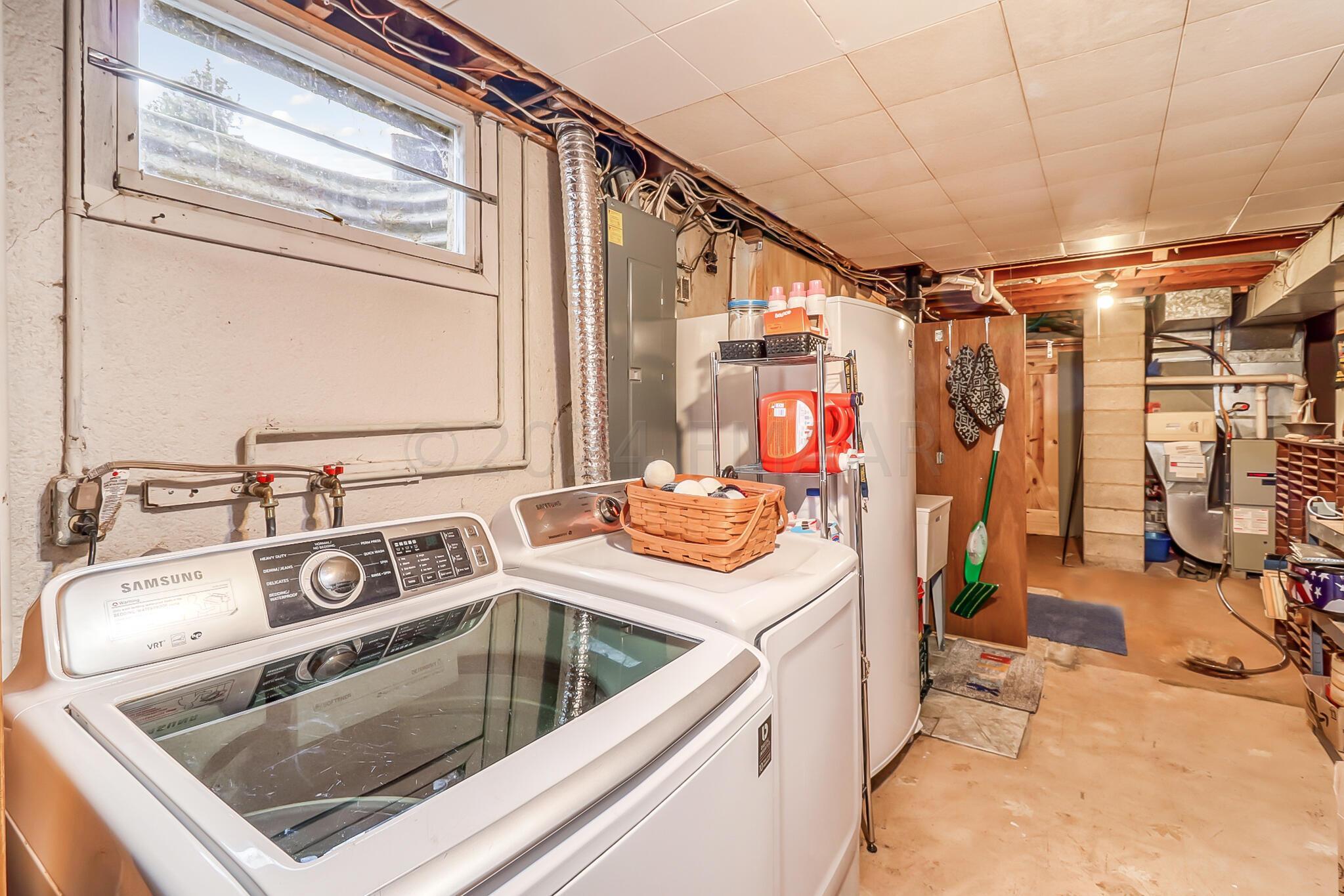 Basement_Laundry1_1